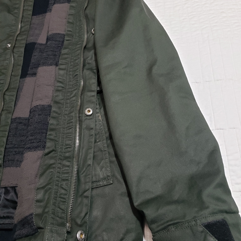 Lg Volcom jacket - Picture 4 of 4